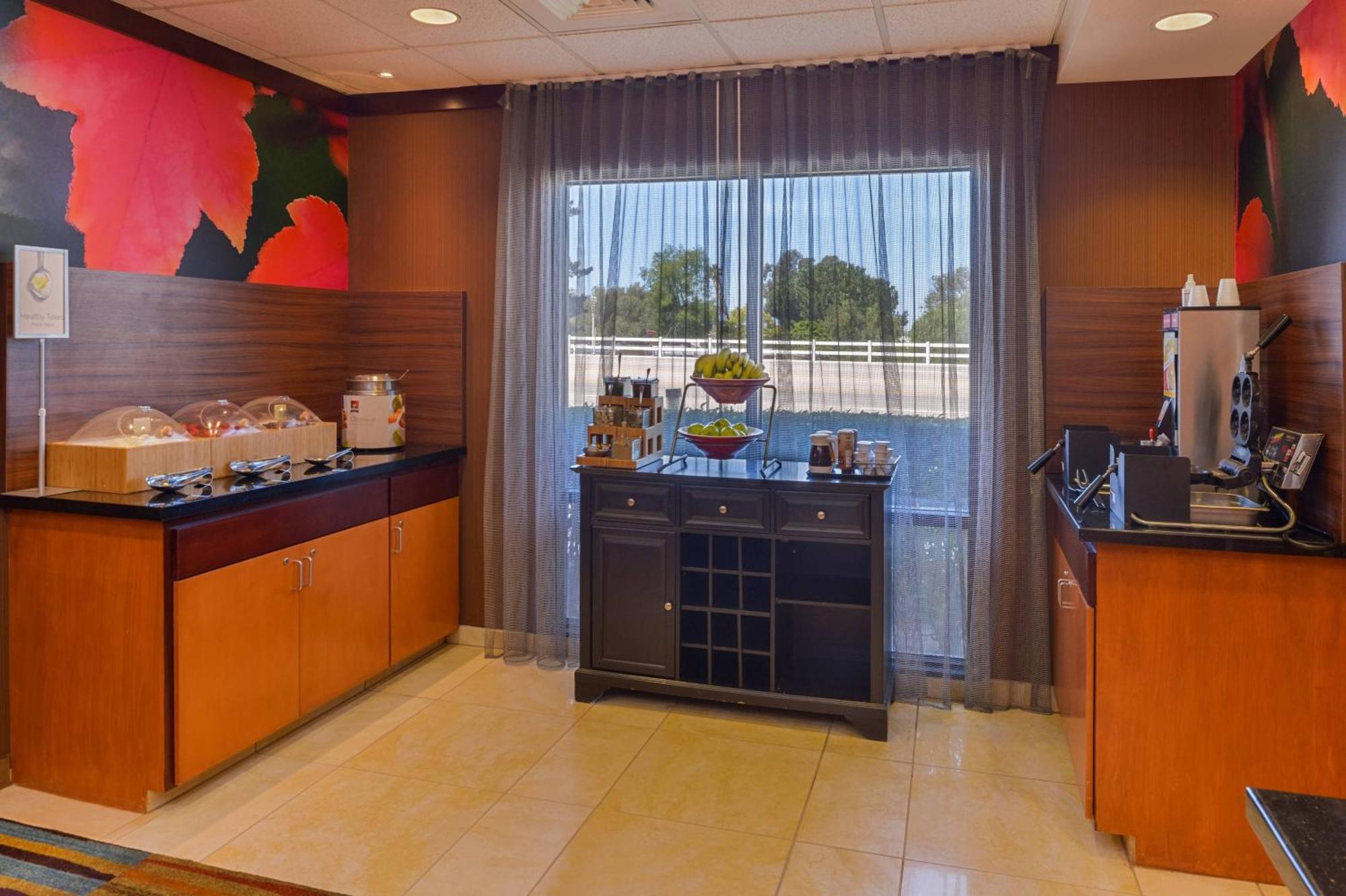 Fairfield Inn & Suites Santa Maria Extérieur photo