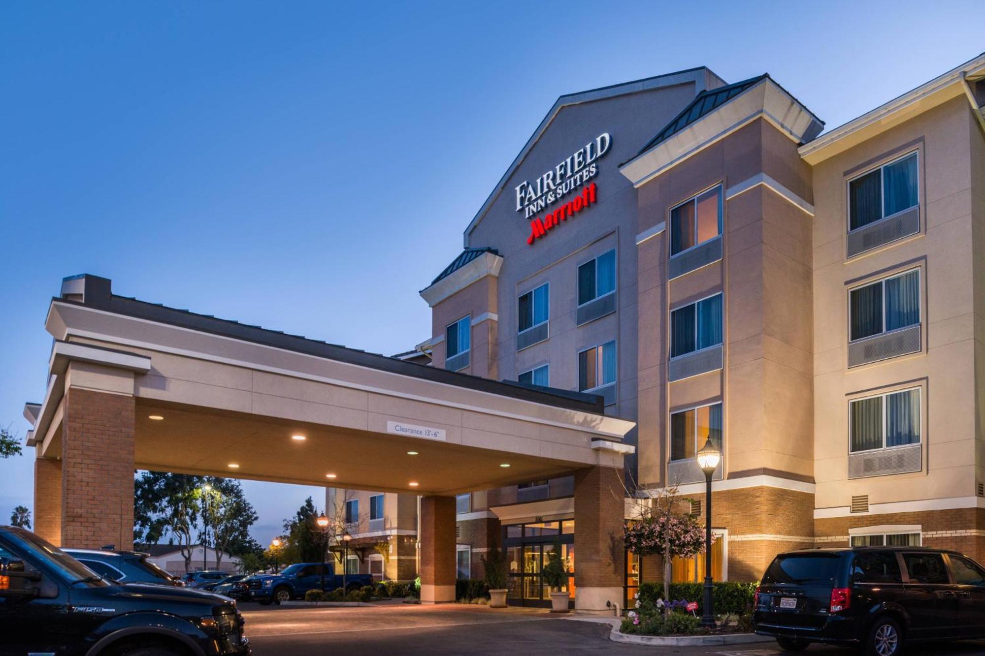 Fairfield Inn & Suites Santa Maria Extérieur photo